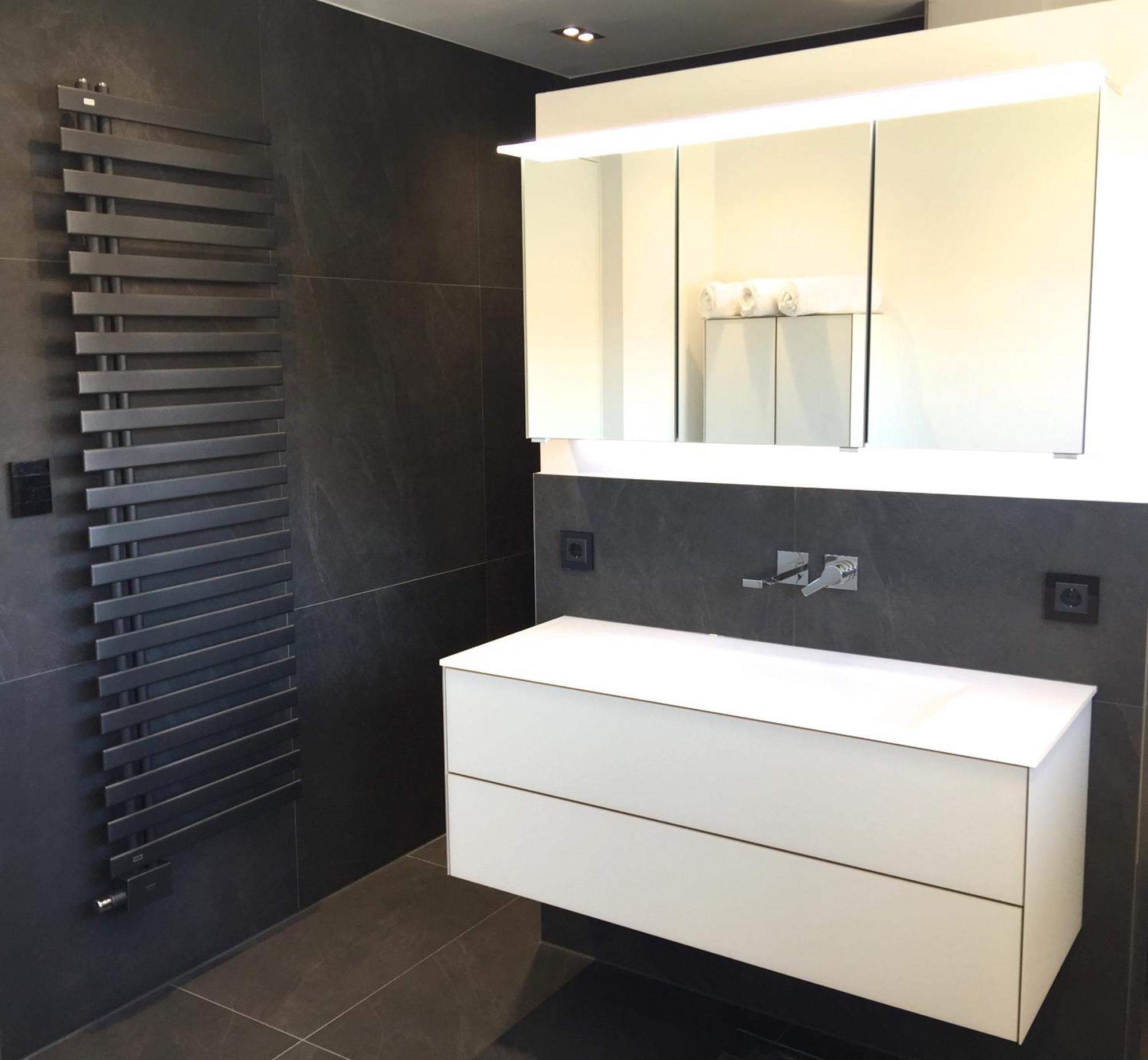 Ferienwohnung Black White Raubling Exterior foto