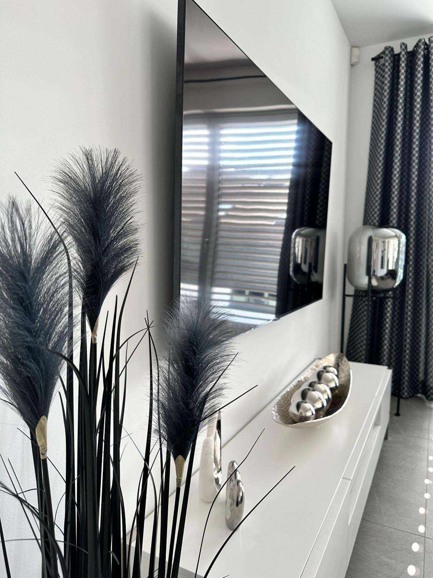 Ferienwohnung Black White Raubling Exterior foto